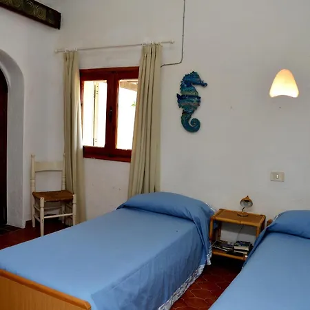 Ibiscus Villa *